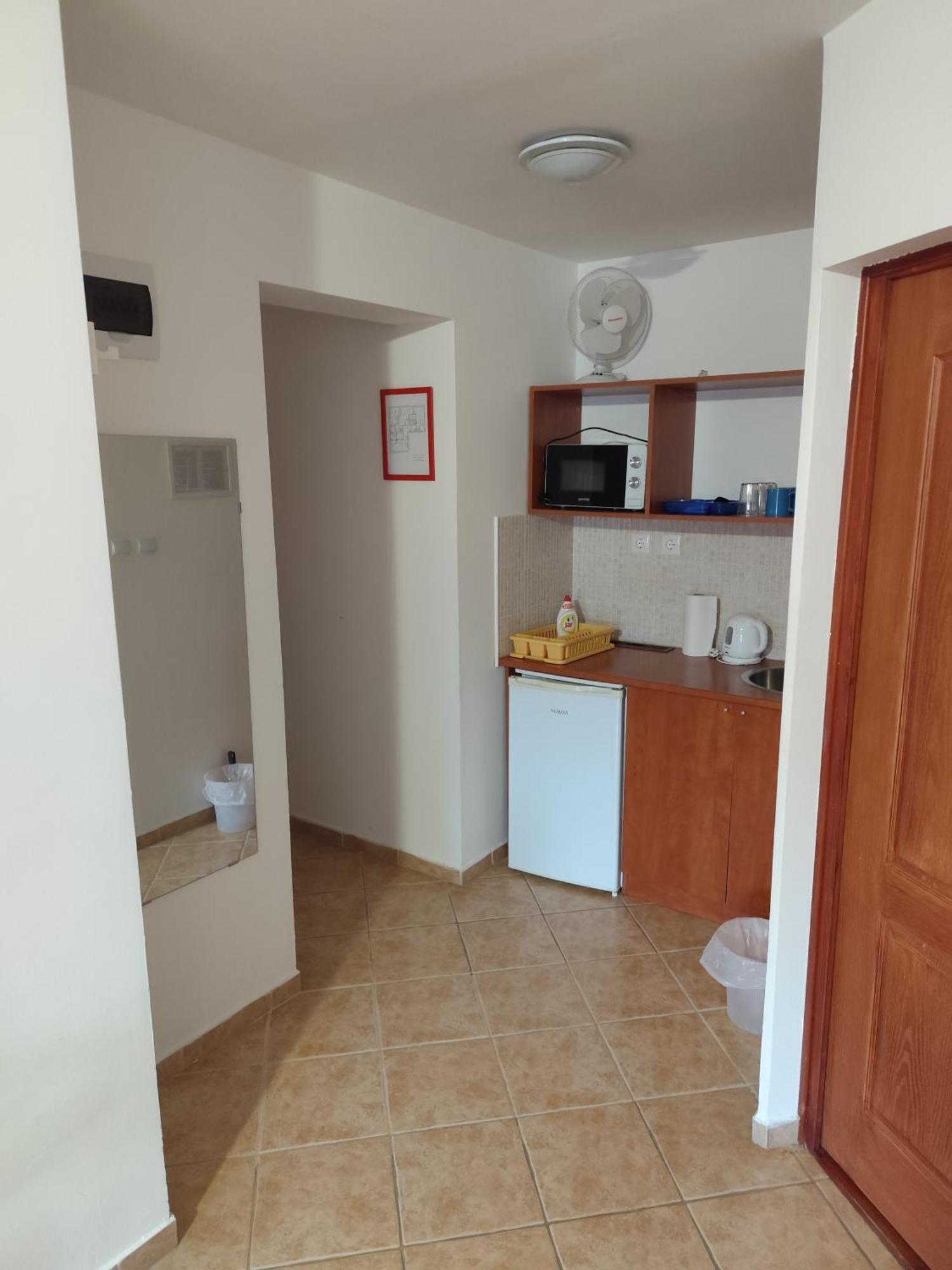 Szent Kristof Apartmanhotel Залаэгерсег Экстерьер фото