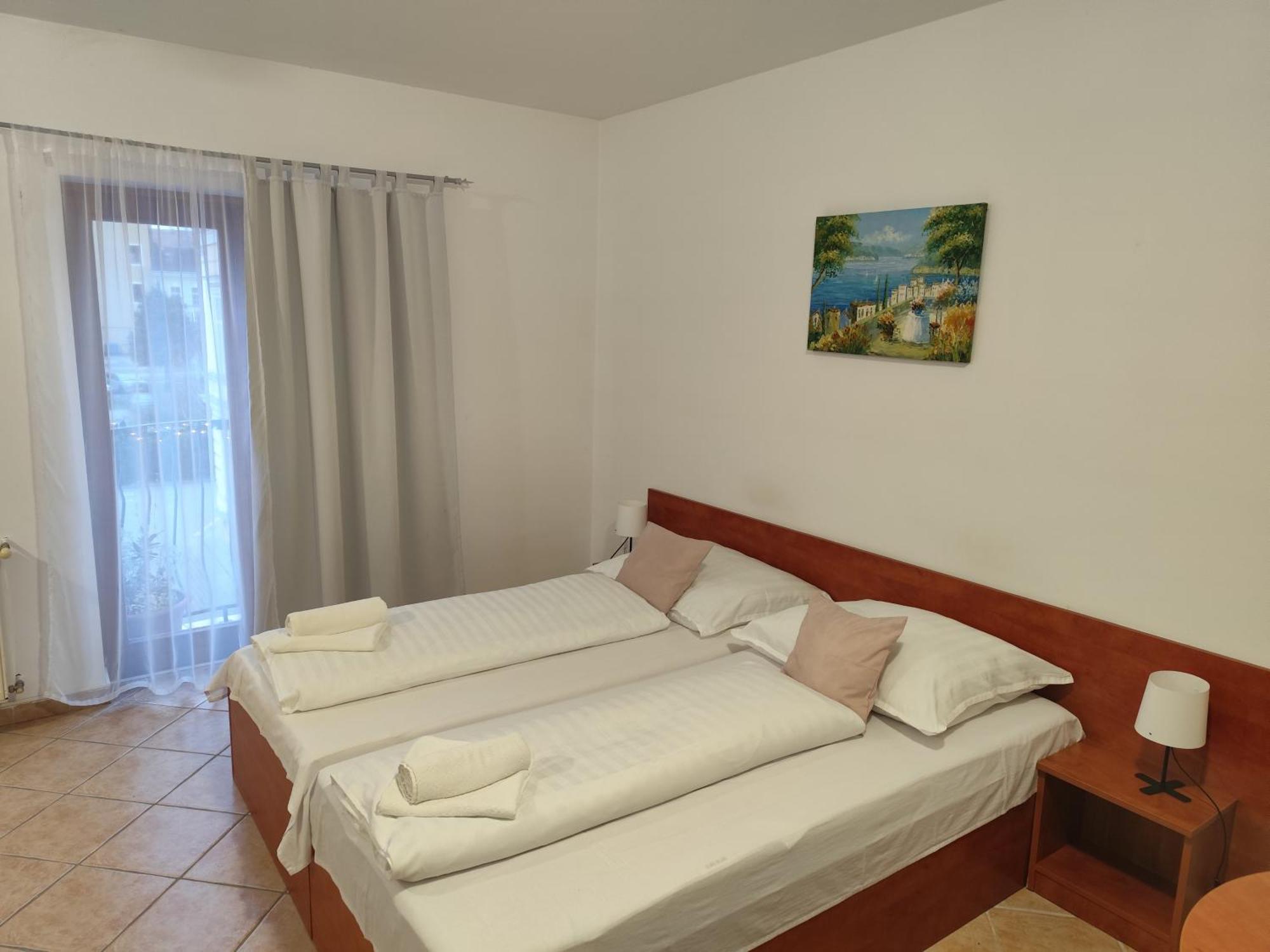 Szent Kristof Apartmanhotel Залаэгерсег Экстерьер фото